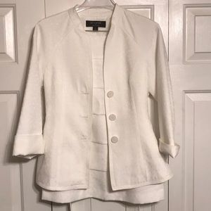 White suit sz 8
